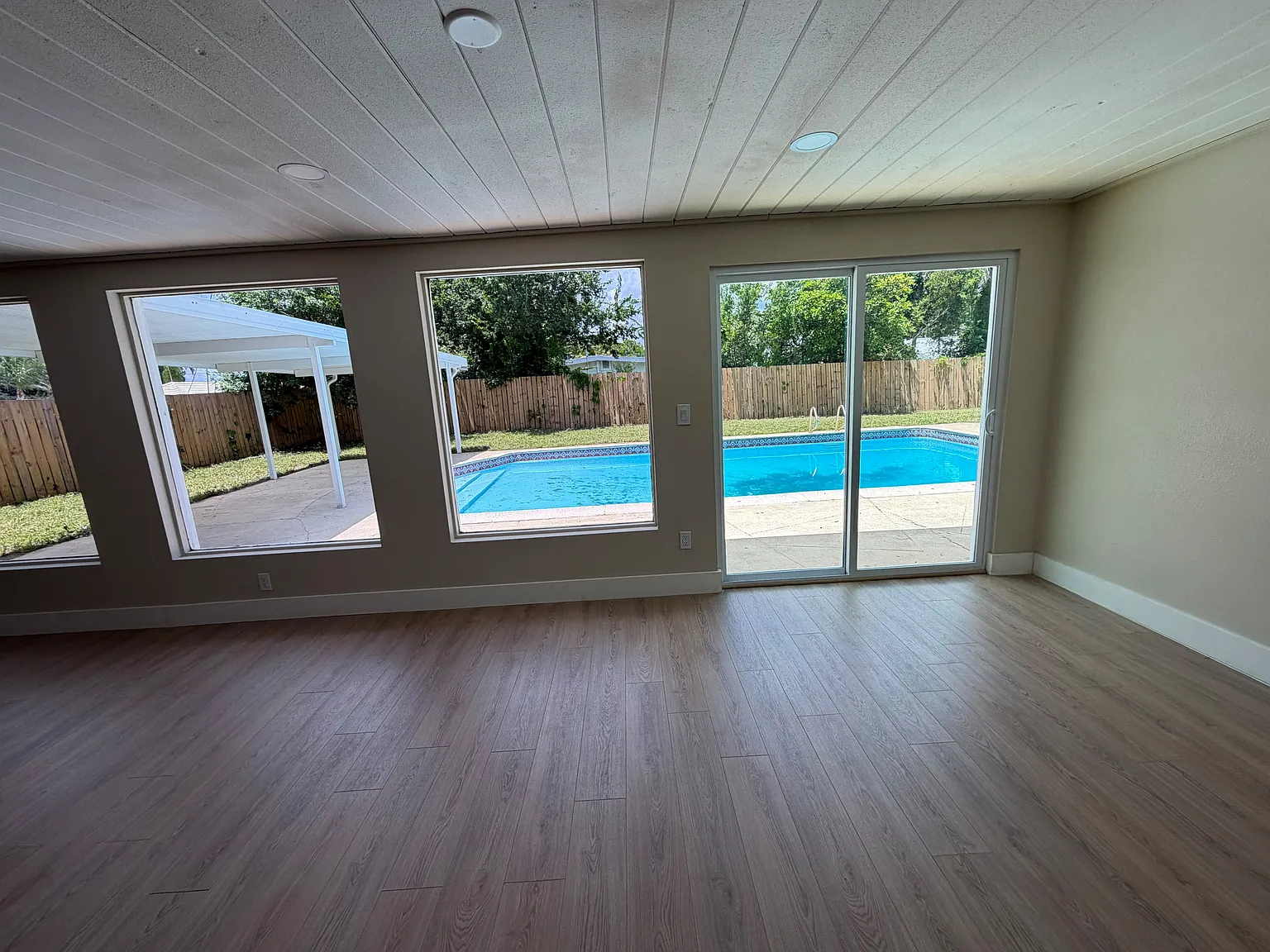 1822 Banyan Tree Drive - 1 — Photo 3