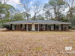 7565 Hemlock Dr, Mobile, AL 36695