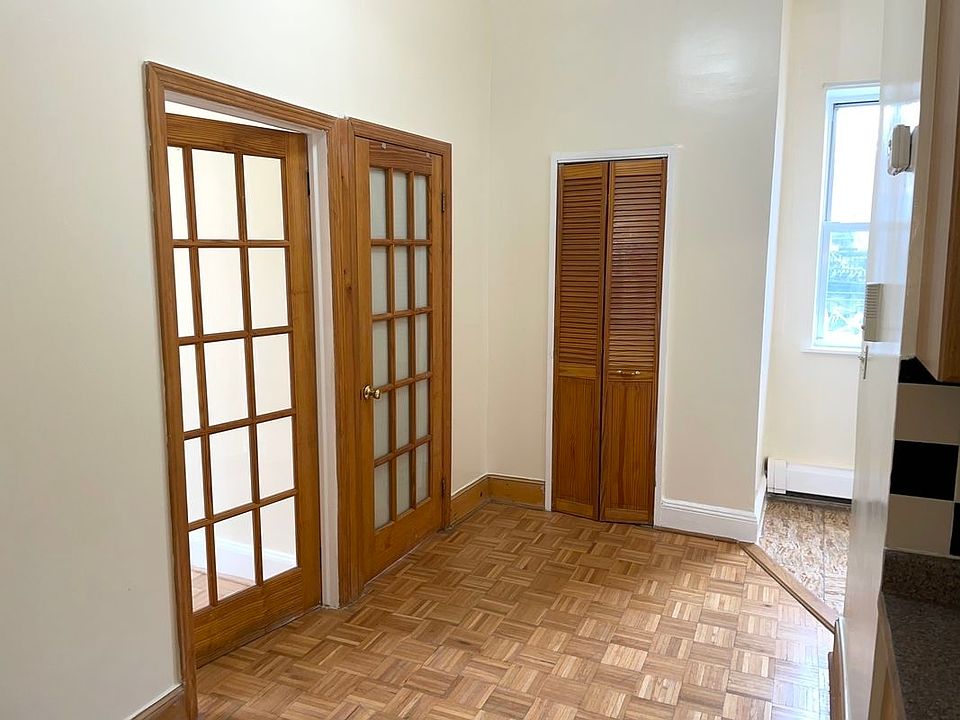 1st image of 129 Atlantic Ave #4R