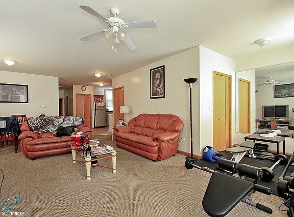 4th image of 4820 S Evans Ave