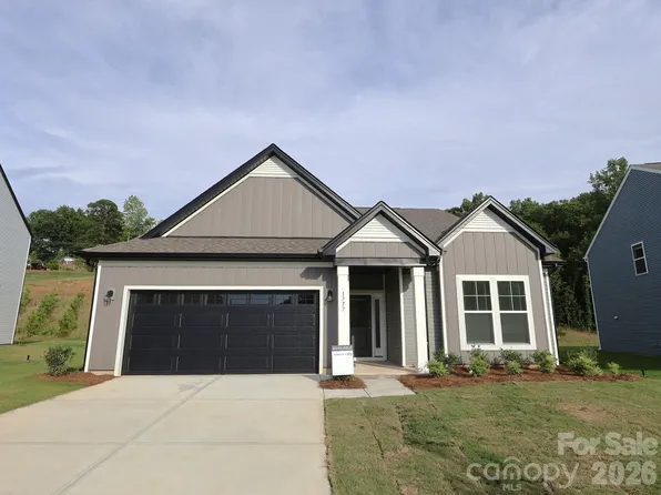 1777 Boulder Ridge Dr, Gastonia, NC 28052