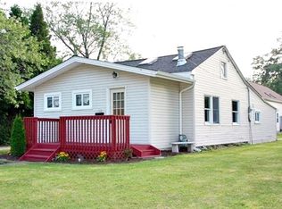 112 Sunset Rd, Avon Lake, OH 44012