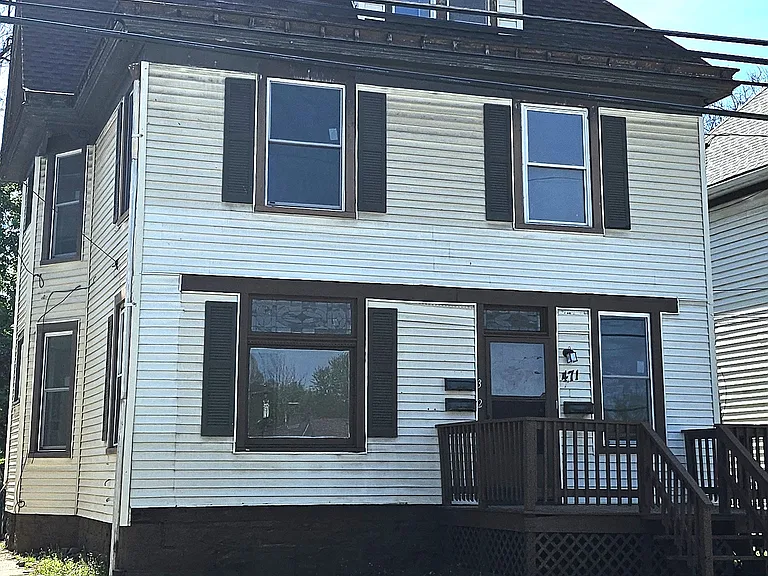 471 Freeport St #1 — Photo 16