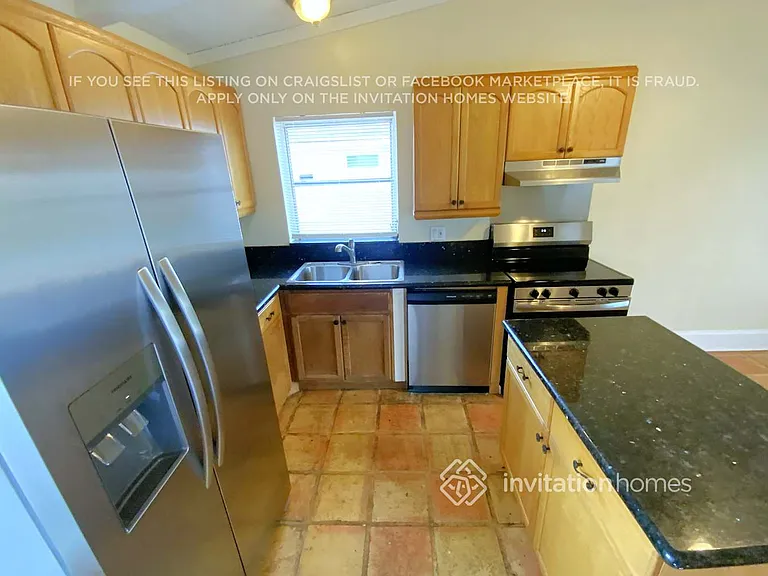10656 Shady Pond Ln — Photo 5