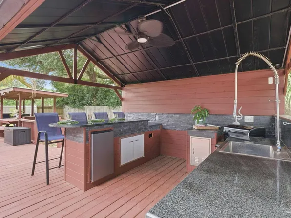 3550 Marjean Dr, Pensacola, FL 32504
