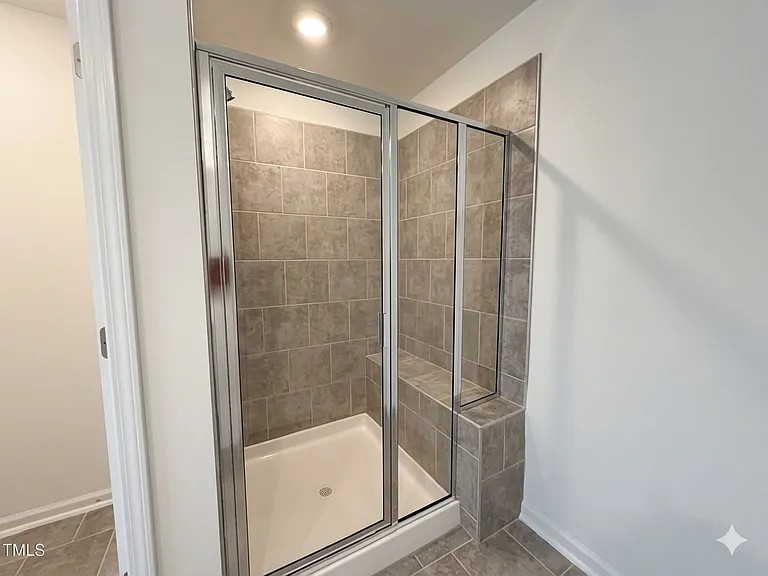 237 Shingle Oak Rd — Photo 15