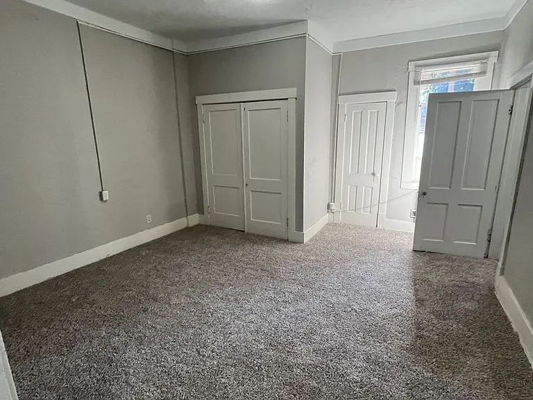 Dundee Park Apartments — Photo 18