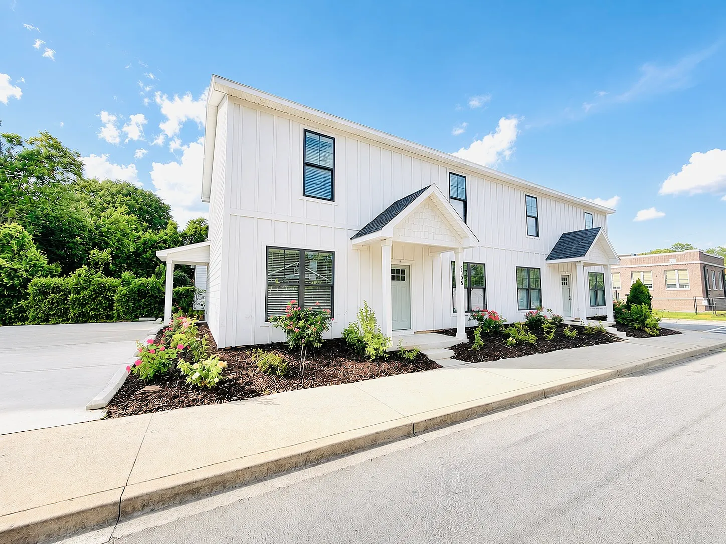 4 bed, 3.5 bath, 1801 sqft, $875 — Photo 4