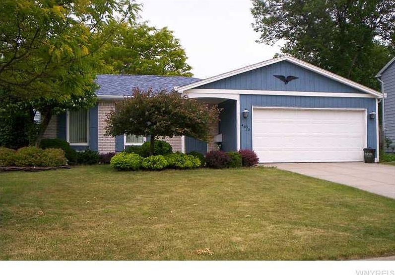 2nd image of 4625 Deerfield Rd