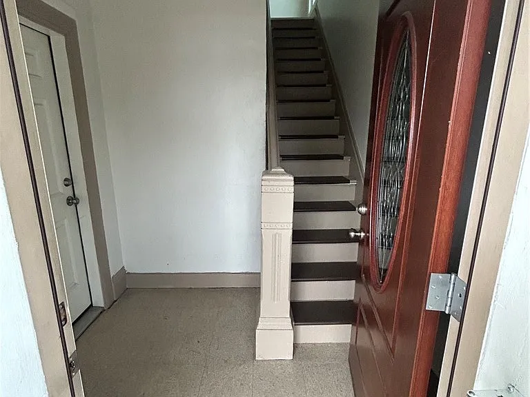 286 Normal Ave #UPPER — Photo 3