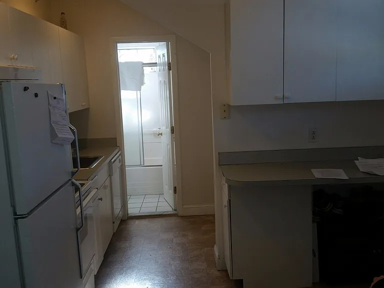 2 Chestnut Hill Ave #4 — Photo 4