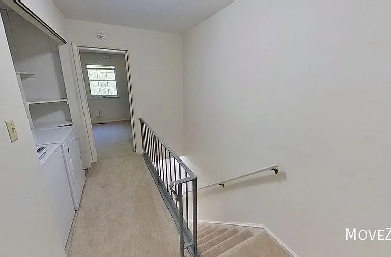 5805 Nottoway Ct #D — Photo 11