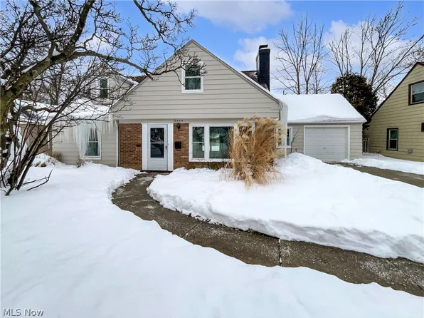 1754 E 236th St, Euclid, OH 44117