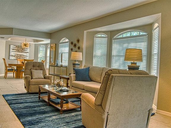 3rd image of 5406 Chiquita Blvd S APT 201