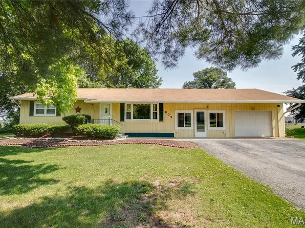 803 Hollow Ave, Jerseyville, IL 62052