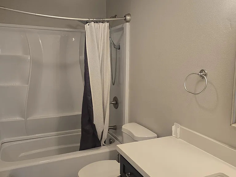 1218 S Golden West Ave — Photo 4
