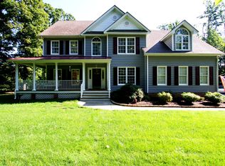 3606 Lenox Forest Dr, Midlothian, VA 23113