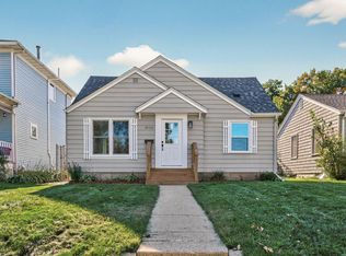 3653 Hubbard Ave N, Robbinsdale, MN 55422