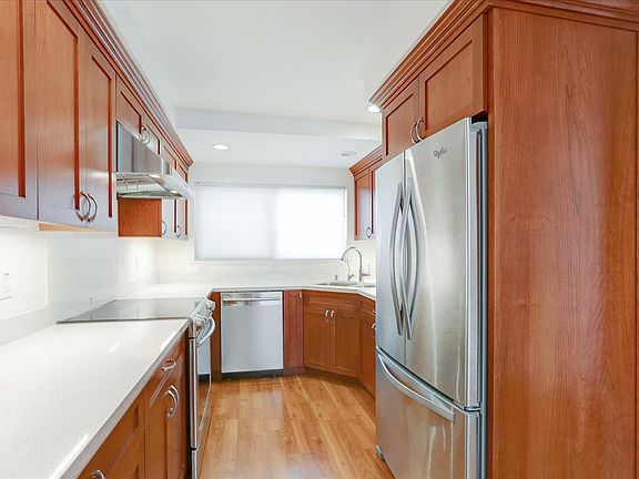3rd image of 20420 Atrium Dr #1