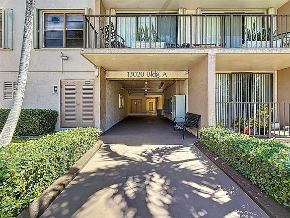 2nd image of 13020 SW 92nd Avenue #A309