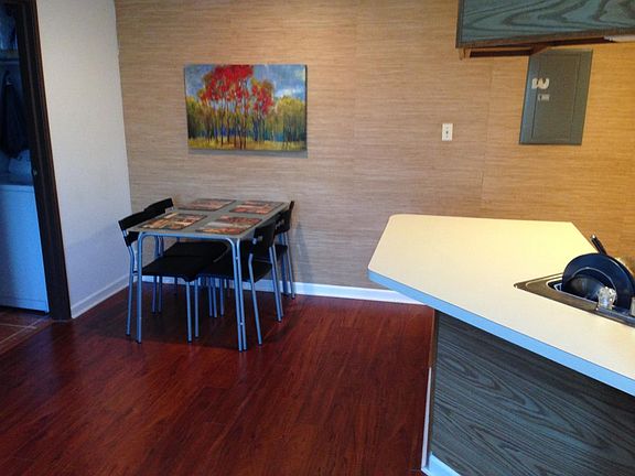 3rd image of 1407 Wyndham Cir #208