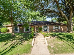 3702 Sequoia Dr, Garland, TX 75041