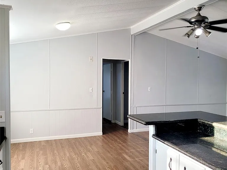 3234 Bobbie St #B — Photo 27