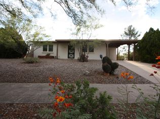 750 S Abrego Dr, Green Valley, AZ 85614