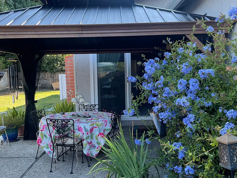 Rockne Dr — Photo 10