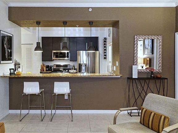 4th image of 1064 N Tamiami Trl Unit 1413