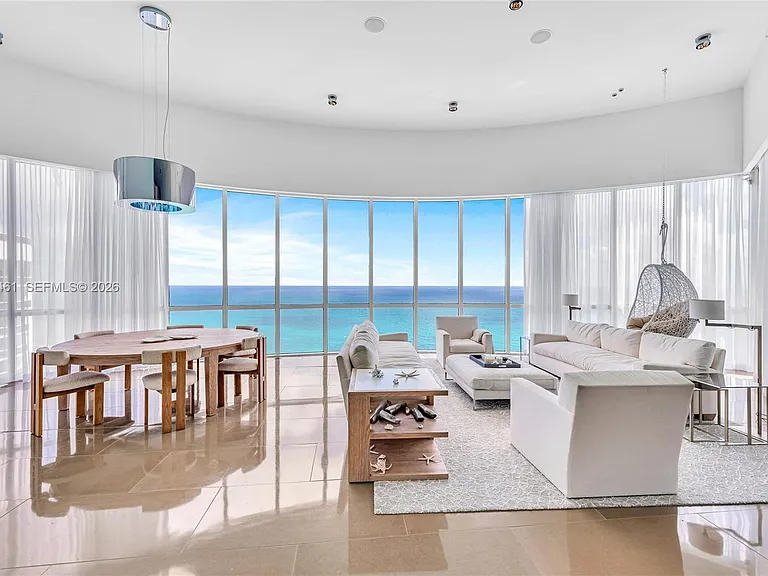 18101 Collins Ave #5509 — Photo 1
