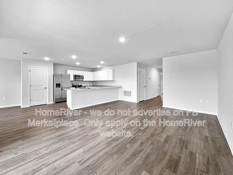 2491 NW 23rd Ave — Photo 6