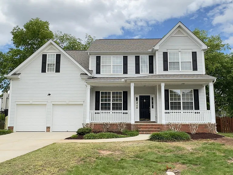 412 Woodruff Lake Way — Photo 1