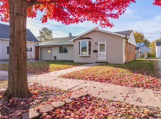 412 E Prairie St, Pontiac, IL 61764
