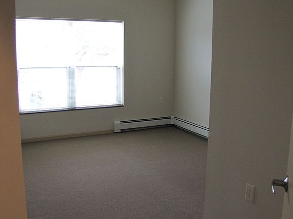3rd image of 47 N Macy St APT 3008
