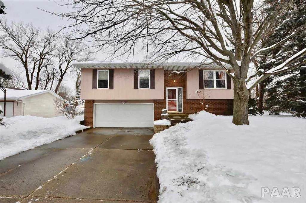 3309 W Reservoir Blvd photo 1