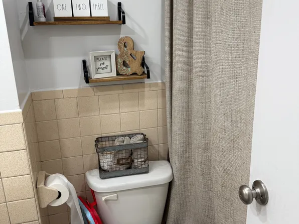 119-49 Sixth Avenue image 15 of 49