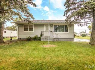 320 2nd St, Bradford, IL 61421