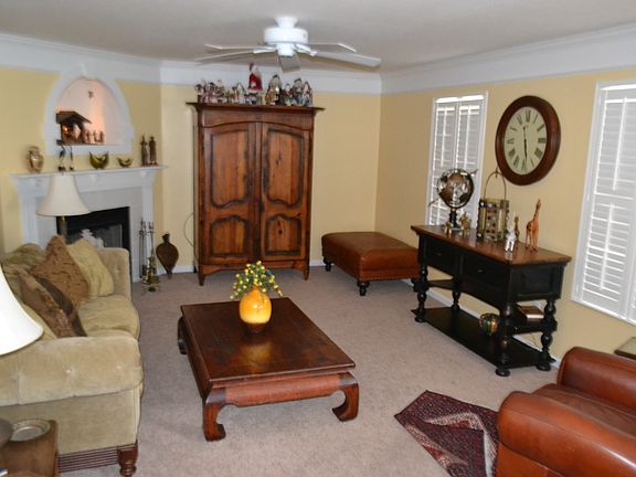 4th image of 154 Deer Path Ct