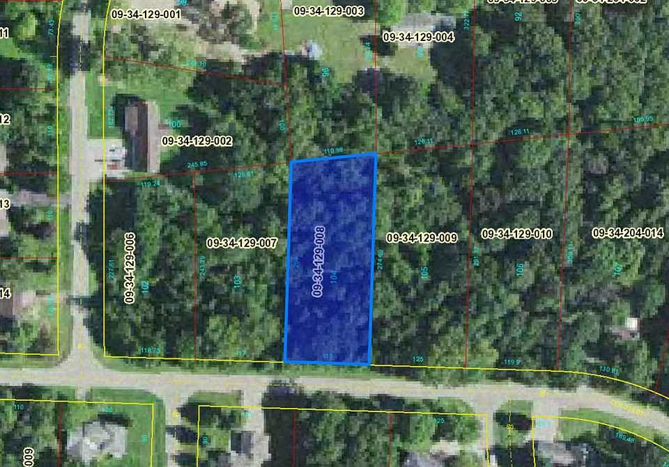 2nd image of 104 Sioux Dr