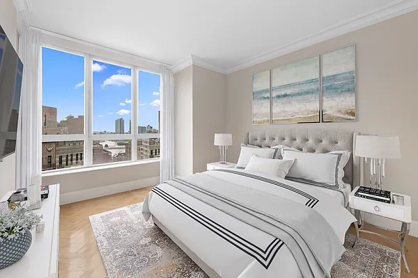 Sold by Compass | media 13