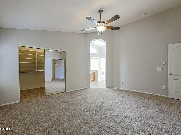10269 W Patrick Ln — Photo 16