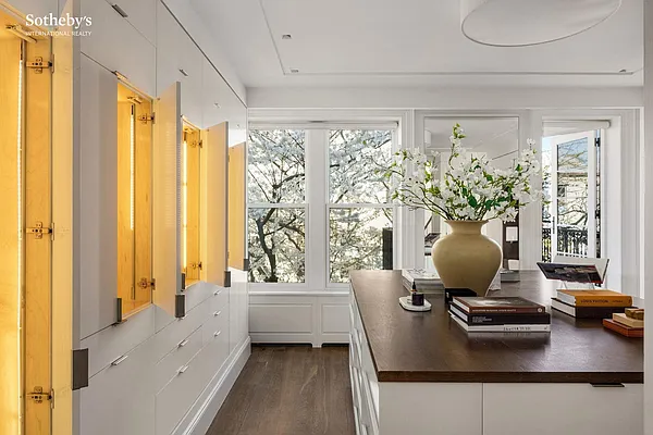 Sold by Sotheby's International Realty | media 24