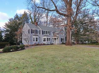 6 Llewellyn Rd, Summit, NJ 07901