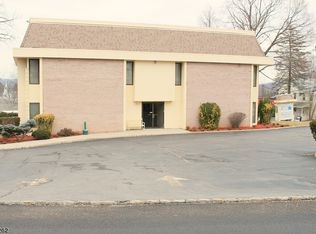 48 Woodport Rd #F1, Sparta, NJ 07871