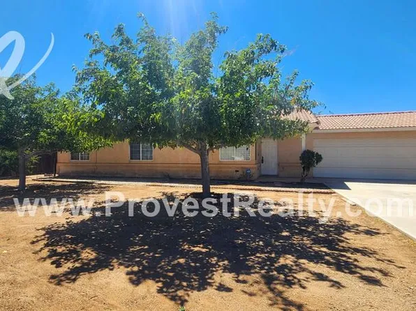 21221 Nandina Rd, Apple Valley, CA 92308