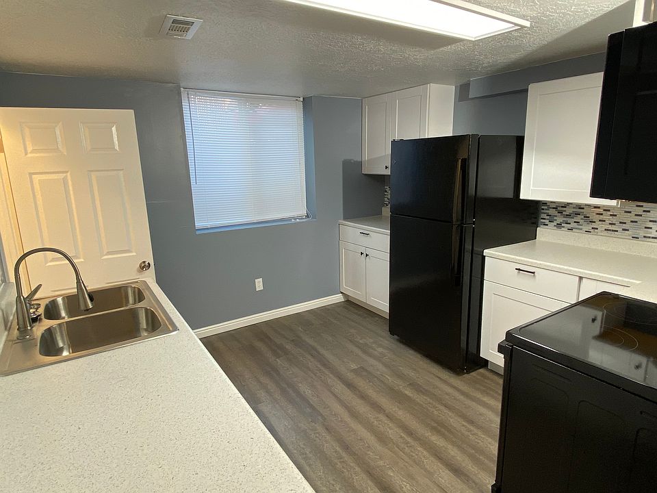 1st image of 950 S 450 E Basement 950B