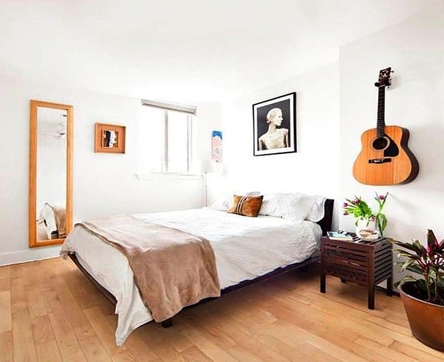 1st image of 321 E 9th St APT 2