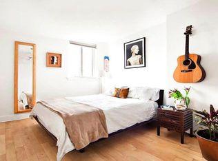 321 E 9th St APT 2, New York, NY 10003