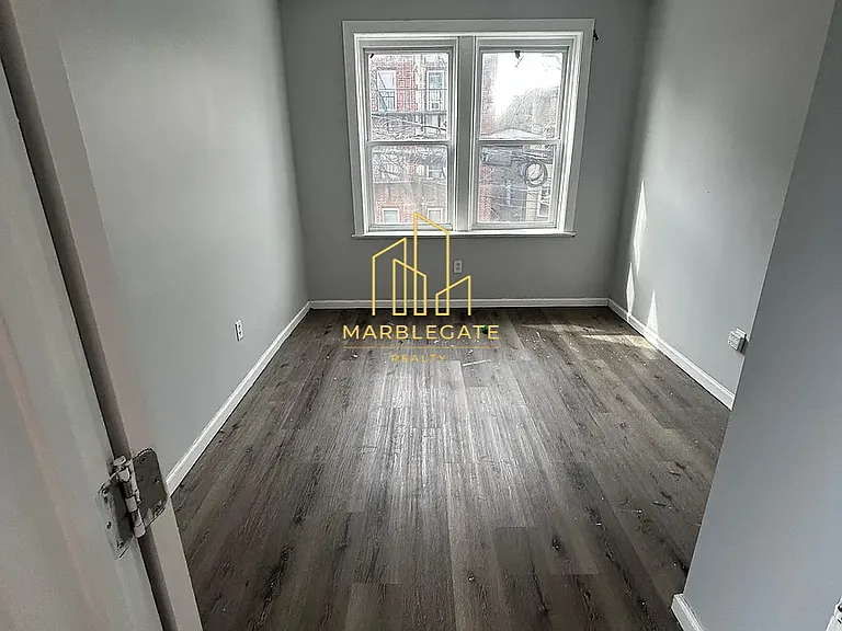122 Wade St #11 — Photo 3